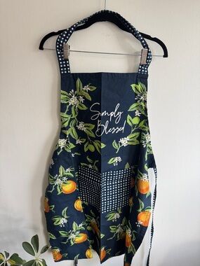 Simply Blessed Navy Floral Orange Print Apron NWOT